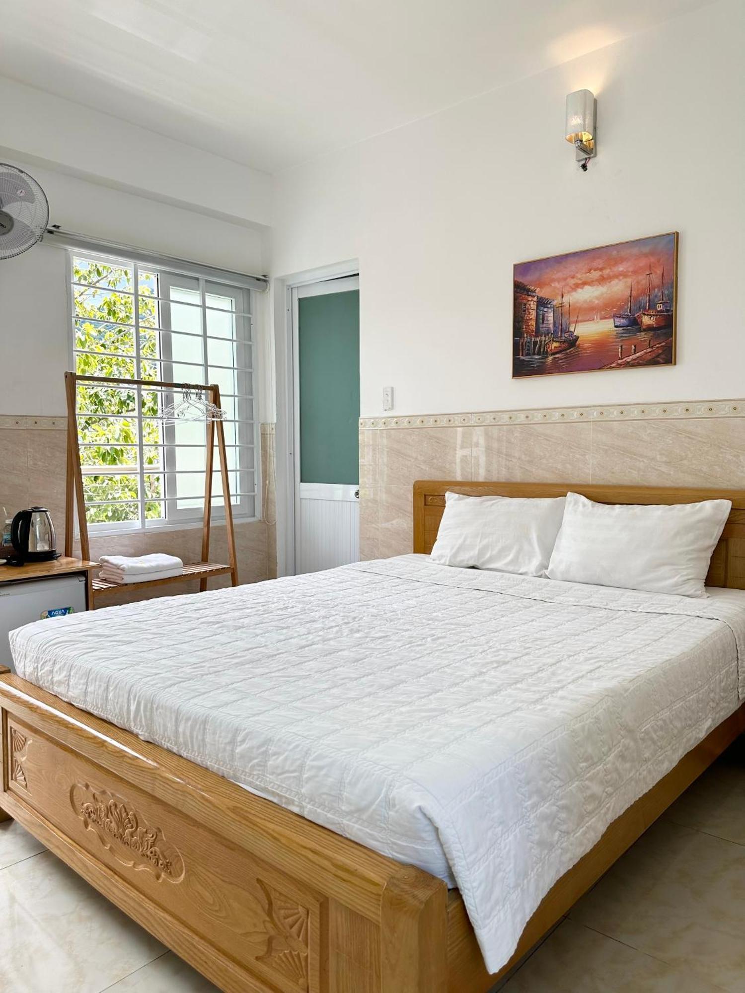 Ngoc Anh Hotel Chi Khu Co Ong Екстериор снимка